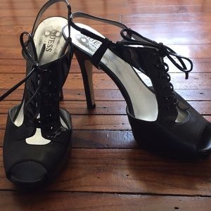 Peep toe laced heels size 8